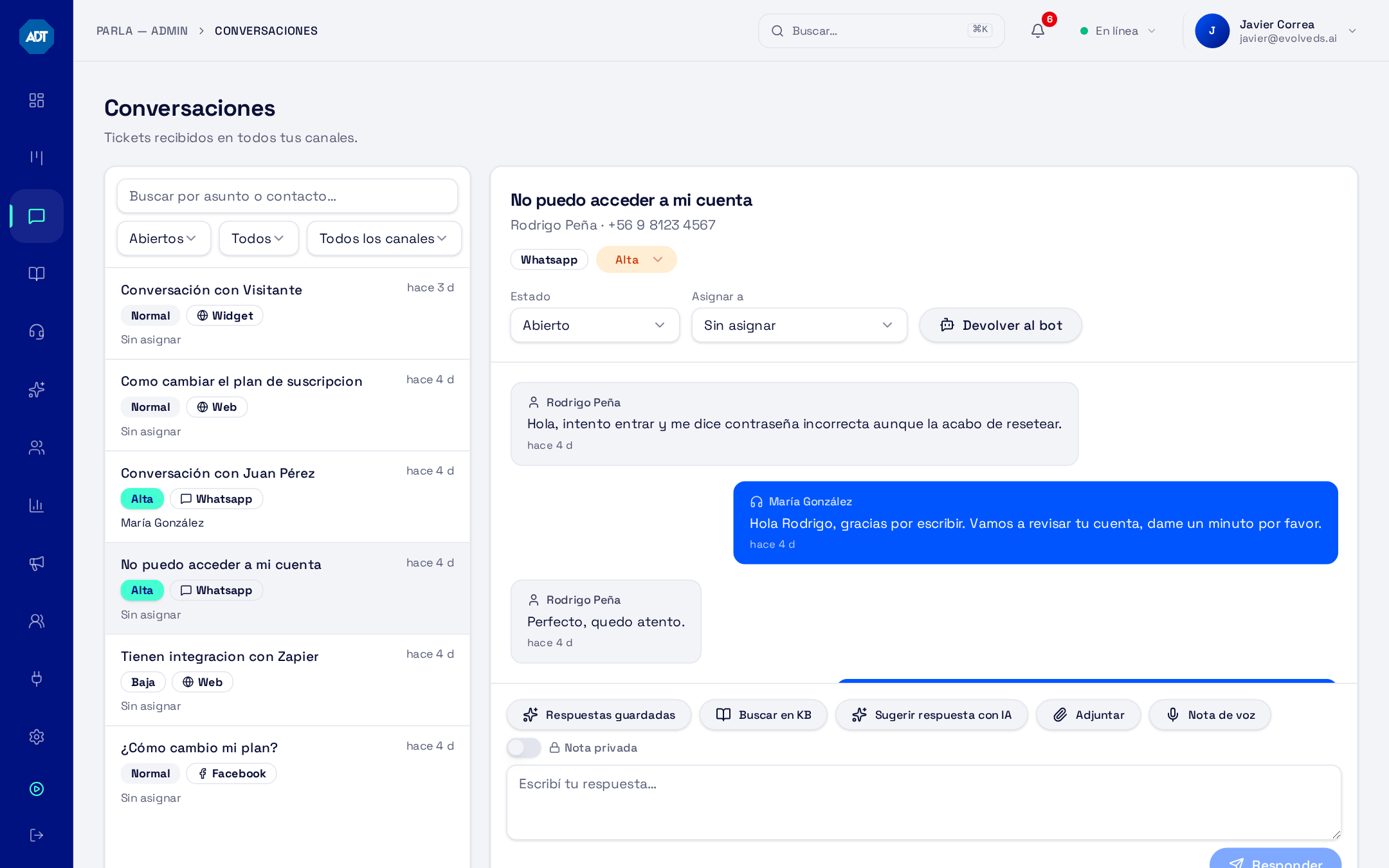 Bandeja de conversaciones de Parla con un ticket de WhatsApp abierto y el hilo de mensajes